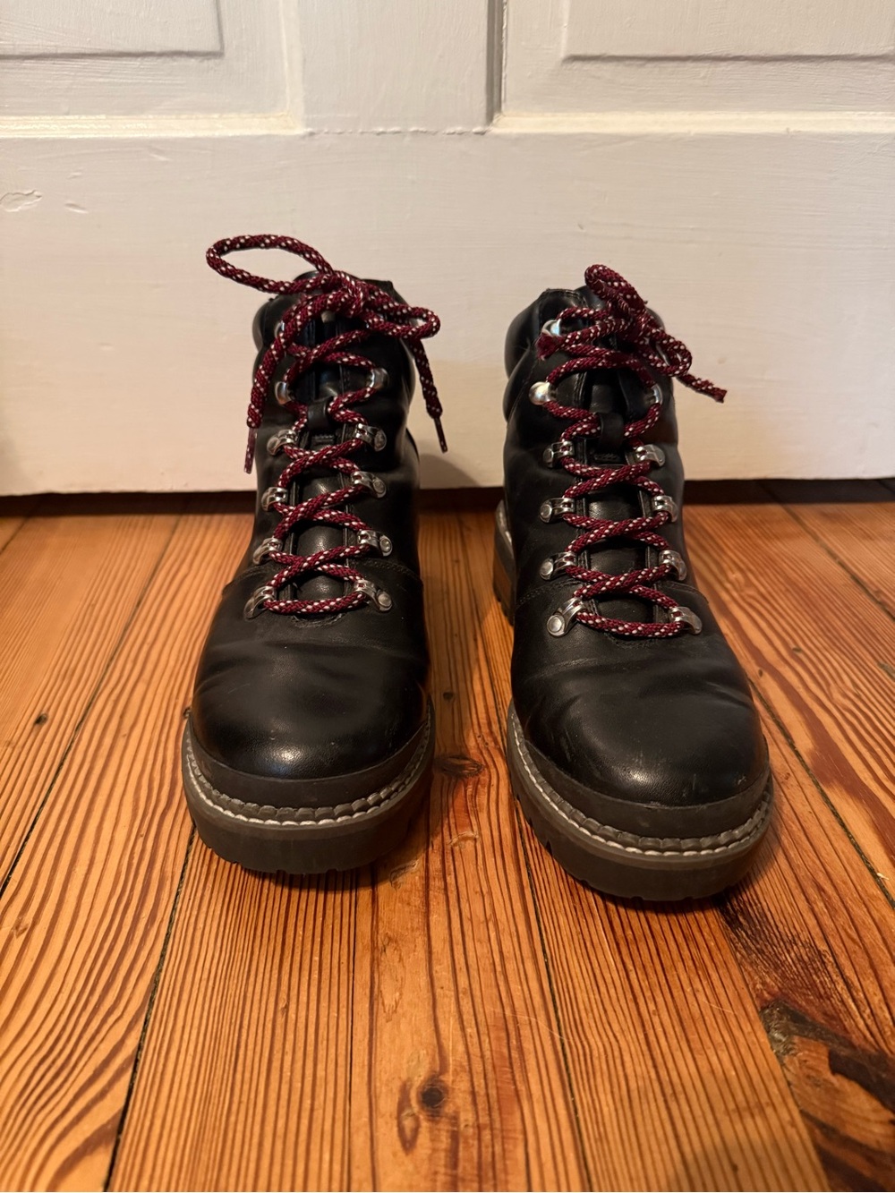 Universal Thread ankle boots